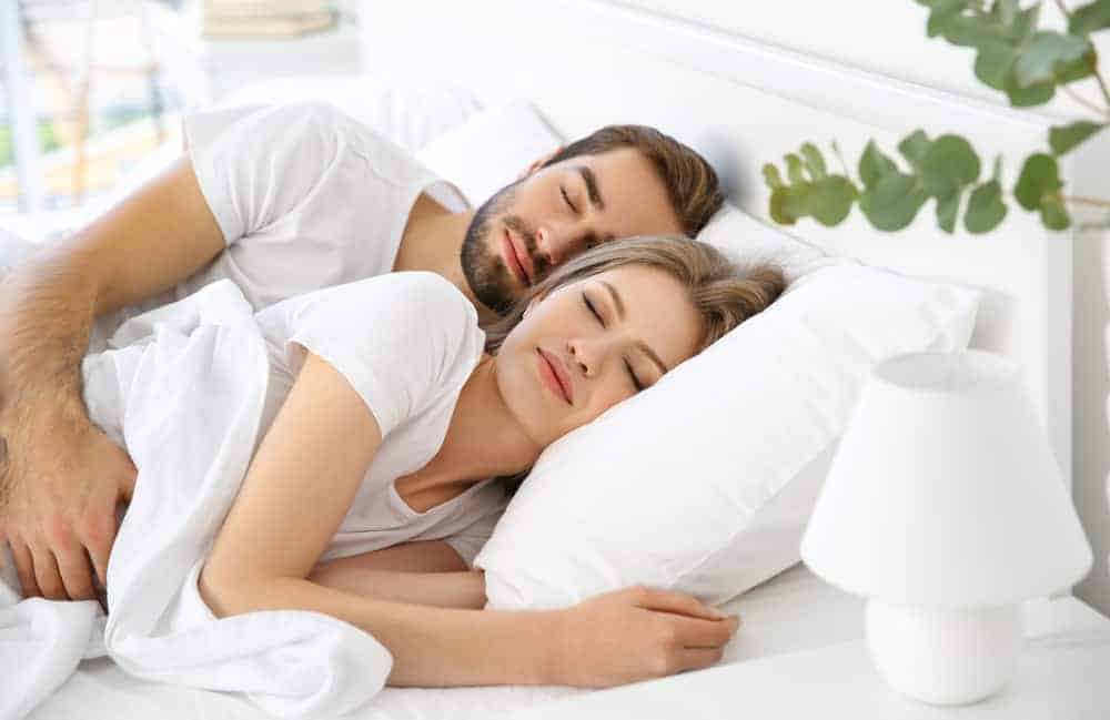 Tác dụng của tinh trùng giúp ngủ ngon hơn