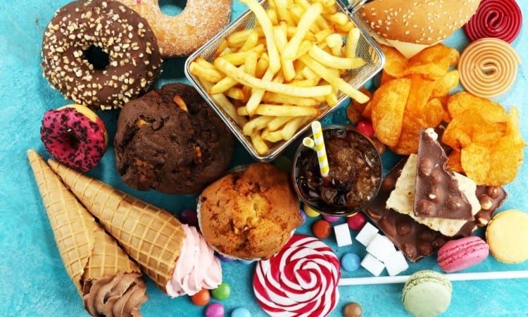 Thực phẩm cần tránh trong chế độ ăn chay giảm cân