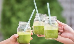 Giảm cân với nước ép cần tây